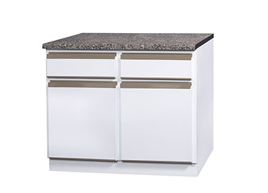 1050 2 door 2 drawer base unit with 32mm post form top